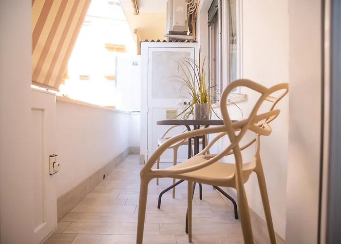 B9 Apartment Rom