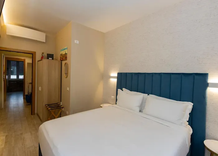 Apartment B9 Rom