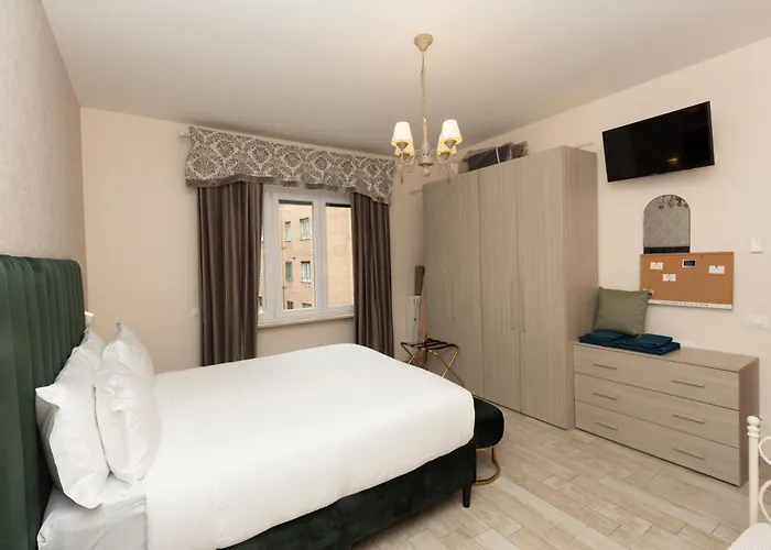Apartment B9 *